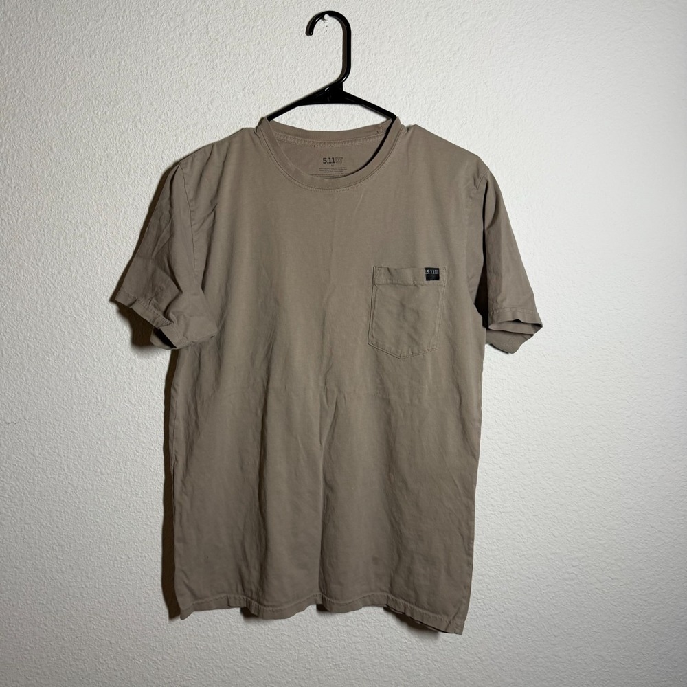 5.11 Tactical T Shirt Mens Medium‎ Brown Logo Cotton Chest Pocket Crew Neck